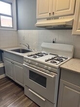 2a Walnut St in Ambler, PA - Building Photo - Building Photo