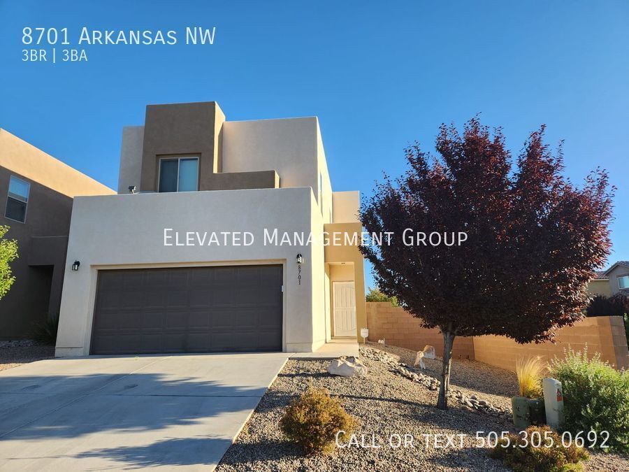 8701 Arkansas Rd NW in Albuquerque, NM - Building Photo