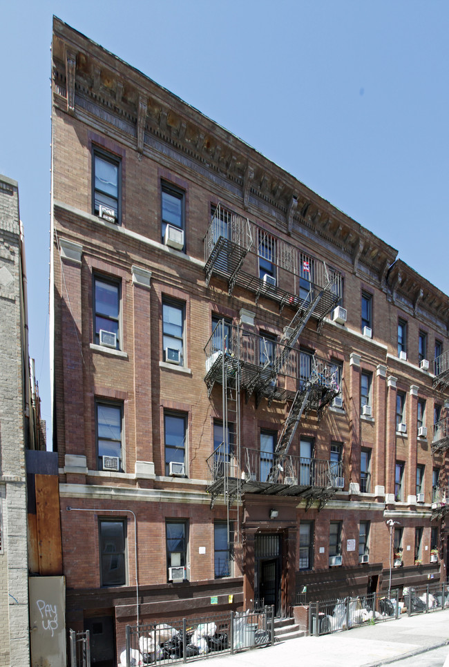 450 61st St in Brooklyn, NY - Foto de edificio - Building Photo