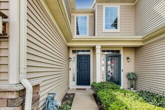 474 S Jade Ln in Round Lake, IL - Building Photo - Building Photo