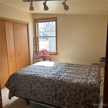 180 Willowdale Dr in West Seneca, NY - Building Photo - Building Photo