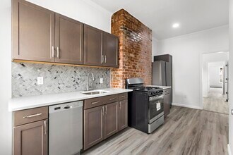 20 St Pauls Ave in Jersey City, NJ - Building Photo - Building Photo