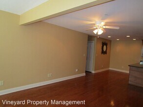 203 Madison Ln S E in Smyrna, GA - Building Photo - Building Photo