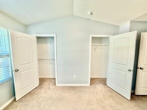 442 Sandybrooke Dr in High Point, NC - Building Photo - Building Photo