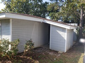 426 Belmont Rd, Unit 4