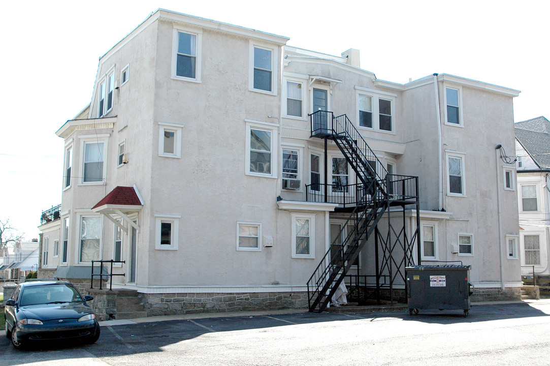 Romeo Court Apartments in Lansdowne, PA - Building Photo