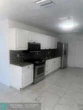 1731 NW 7th Terrace in Pompano Beach, FL - Building Photo - Building Photo