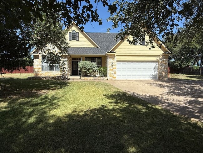 1300 Salado Oaks Dr in Salado, TX - Building Photo - Building Photo