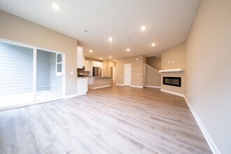 16415 Jaffna Pl in Lakeville, MN - Building Photo - Building Photo