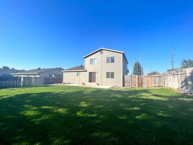 2108 Regal St in Ellensburg, WA - Building Photo - Building Photo