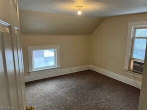 2211 18th St SW in Akron, OH - Building Photo - Building Photo