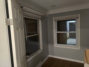 11911 Lansdowne St in Detroit, MI - Building Photo - Building Photo