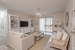 Habitat 2000 in Florence, SC - Building Photo