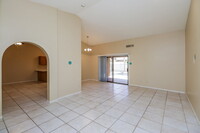 443 E Melody Ln in Gilbert, AZ - Foto de edificio - Building Photo