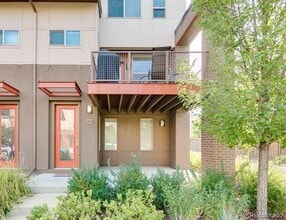 2946 Geneva St in Denver, CO - Building Photo - Building Photo