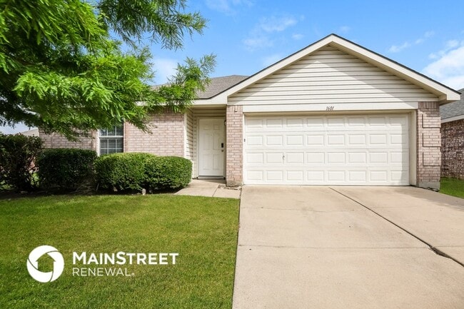 property at 1601 Queens Brook Ln
