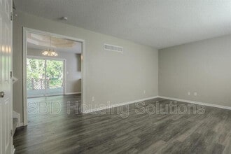 16104 Slater Ave in Belton, MO - Building Photo - Building Photo