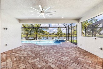 11847 Hydrangea Pl in Naples, FL - Foto de edificio - Building Photo