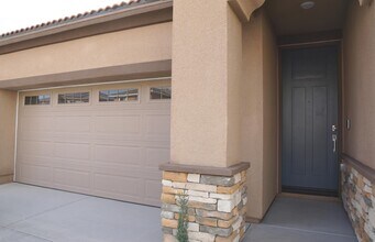 73593 Travers St in Palm Desert, CA - Building Photo - Building Photo