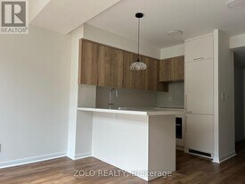 96 St Patrick St in Toronto, ON - Building Photo
