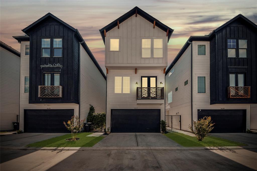 1837 Flowing Springs Trail in Houston, TX - Building Photo