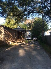 713 Dauphin Island Pky, Unit Apartment C in Mobile, AL - Foto de edificio - Building Photo