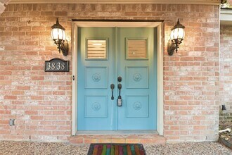 3838 Glenheather Dr in Houston, TX - Building Photo - Building Photo