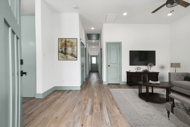 property at 10917 San Jacinto Dr