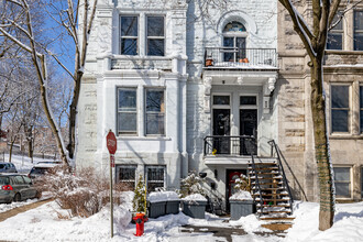 37-39 Chesterfield in Westmount, QC - Building Photo - Building Photo