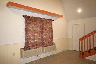 2435 E Johnson Ave in Pensacola, FL - Building Photo - Building Photo