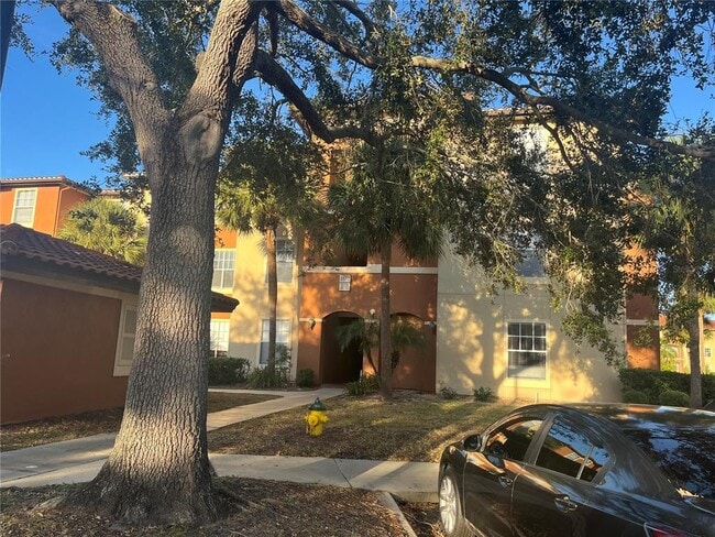 property at 5572 Metrowest Blvd