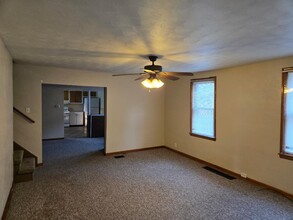 717 E Butler St in Adrian, MI - Building Photo - Building Photo