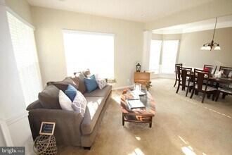 299 N Caldwell Cir in Downingtown, PA - Building Photo - Building Photo