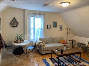 15 Sargent Ave, Unit #3 in Somerville, MA - Building Photo - Building Photo
