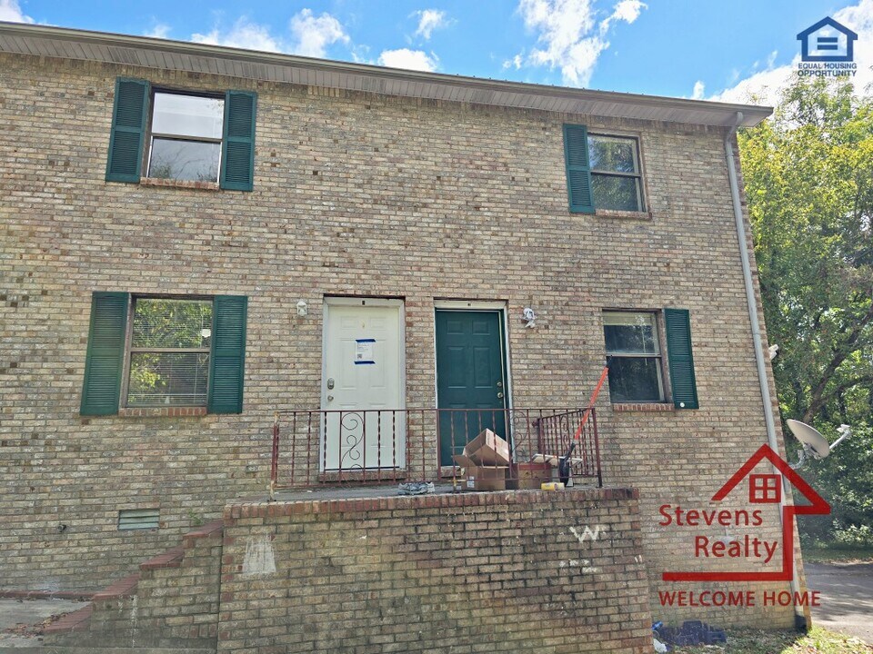 402 Peek Dr in Cookeville, TN - Building Photo
