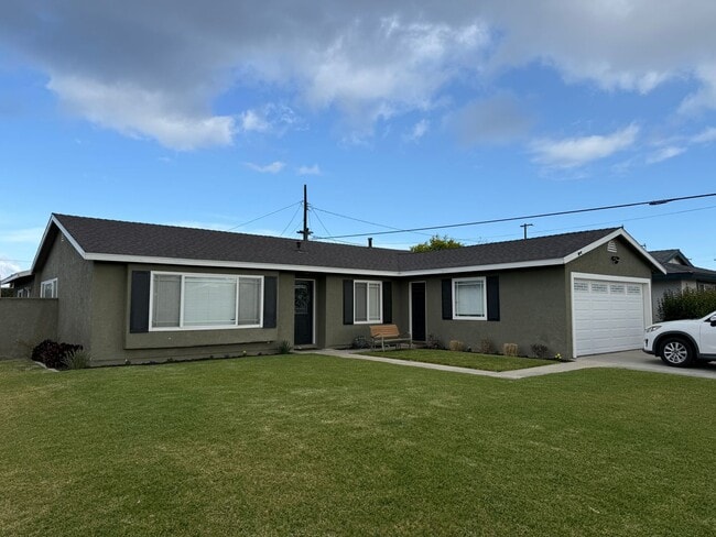 property at 12201 Diamond St