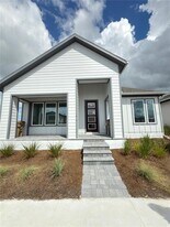 2975 EMBARK Trl in St. Cloud, FL - Building Photo