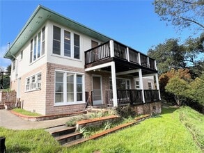 15 Hillcrest Dr in Paso Robles, CA - Foto de edificio - Building Photo