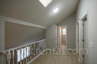 6441 Hallet St in Shawnee, KS - Building Photo - Building Photo