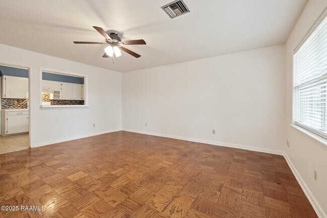 195 Whittington Dr in Lafayette, LA - Building Photo - Building Photo