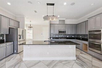 7567 Green Mountain Way in Winter Garden, FL - Building Photo - Building Photo