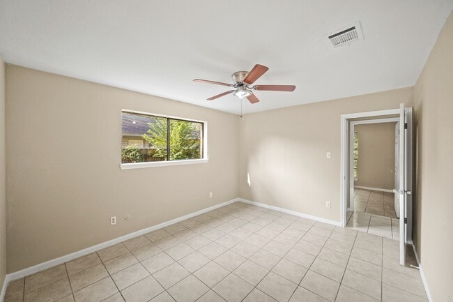 9234 Long Barrel Ln in Houston, TX - Building Photo - Building Photo