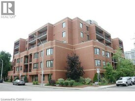 47 Caroline St N in Hamilton, ON - Building Photo