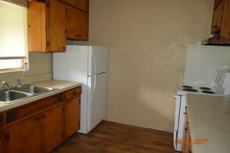 2542 Lisenby Ave in Panama City, FL - Building Photo - Building Photo