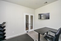 15107 Timberson Rdg Ln in Houston, TX - Foto de edificio - Building Photo