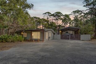 116 Forney Johnston Dr in Dauphin Island, AL - Building Photo