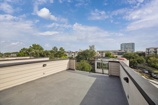 property at 4721 Caroline St