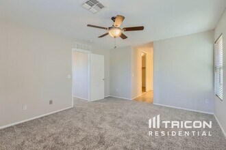 15923 N 169th Dr in Surprise, AZ - Building Photo - Building Photo