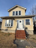 6512 Cleveland Ave in Baltimore, MD - Building Photo