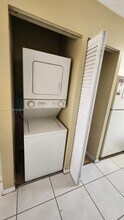 6334 NW 170th Ln in Hialeah, FL - Building Photo - Building Photo